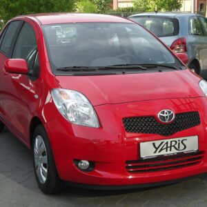 960px-Toyota_Yaris_front