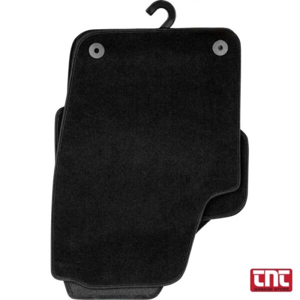car_floor_mat_black_thumb_3_with_logo_700x700.jpg