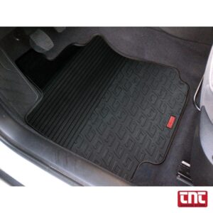 car_rubber_floor_mats_black_heavy_duty_universal_fit_with_logo_700x700.jpg