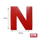 driver_n_plate_sticker_red_dimensions_13x11cm_with_logo.jpg